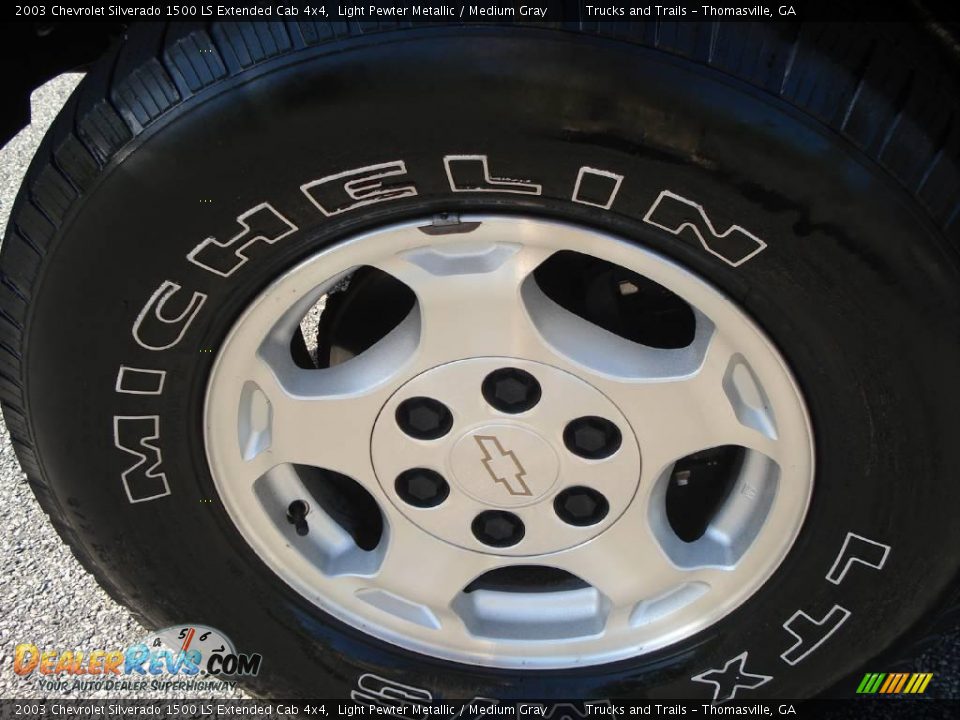 2003 Chevrolet Silverado 1500 LS Extended Cab 4x4 Light Pewter Metallic / Medium Gray Photo #12