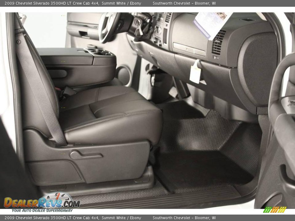 2009 Chevrolet Silverado 3500HD LT Crew Cab 4x4 Summit White / Ebony Photo #4