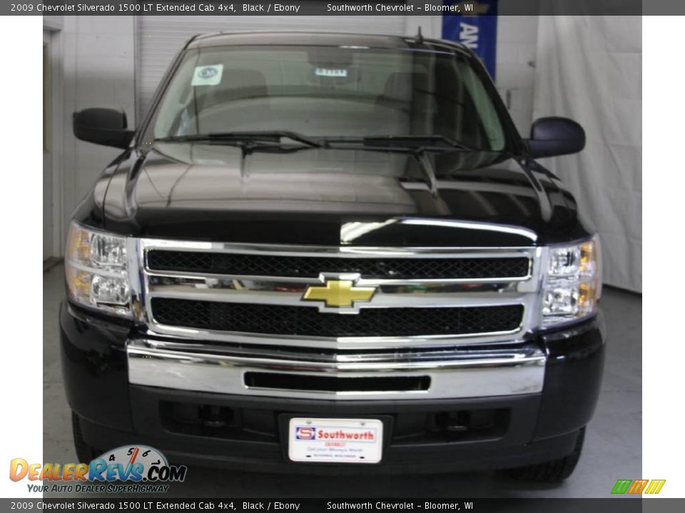 2009 Chevrolet Silverado 1500 LT Extended Cab 4x4 Black / Ebony Photo #2