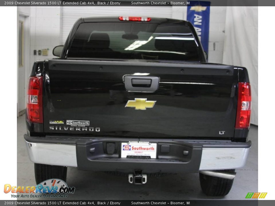 2009 Chevrolet Silverado 1500 LT Extended Cab 4x4 Black / Ebony Photo #3