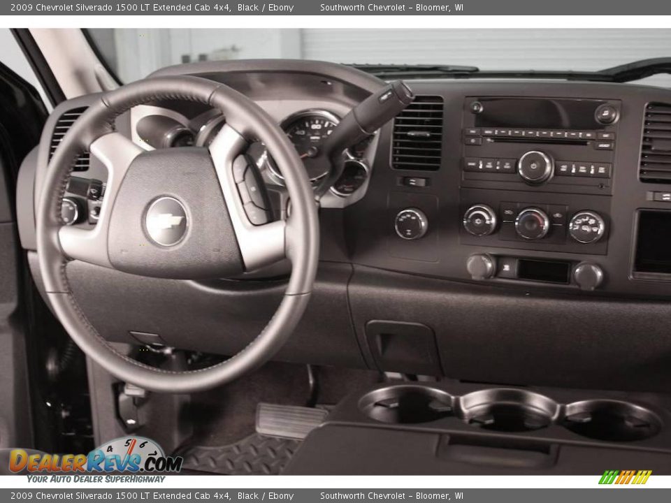 2009 Chevrolet Silverado 1500 LT Extended Cab 4x4 Black / Ebony Photo #6