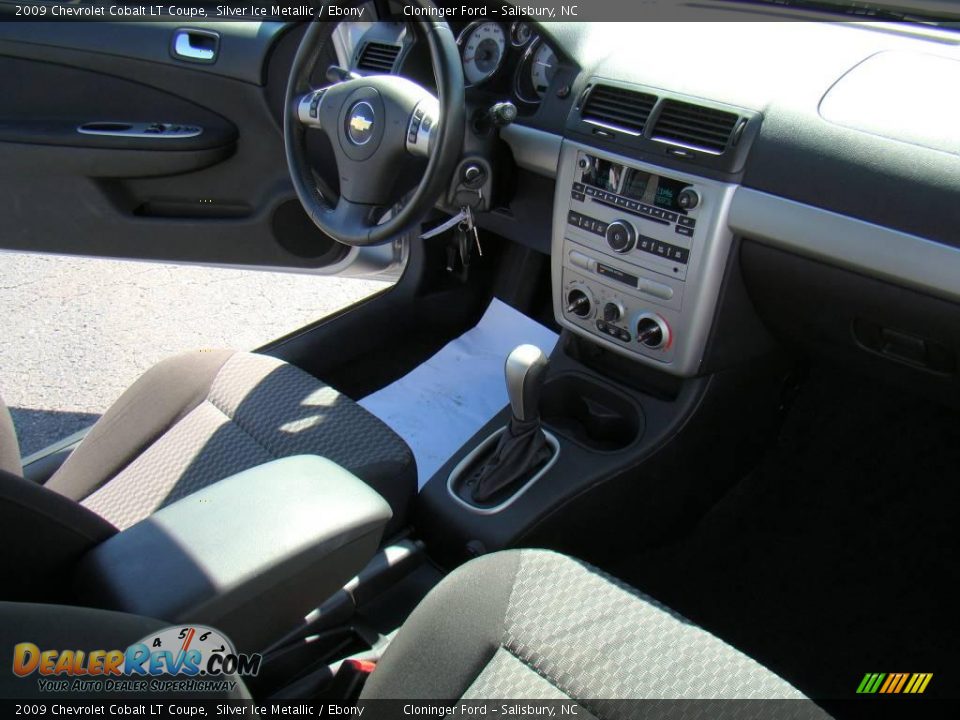 2009 Chevrolet Cobalt LT Coupe Silver Ice Metallic / Ebony Photo #10