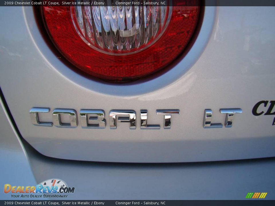 2009 Chevrolet Cobalt LT Coupe Silver Ice Metallic / Ebony Photo #12