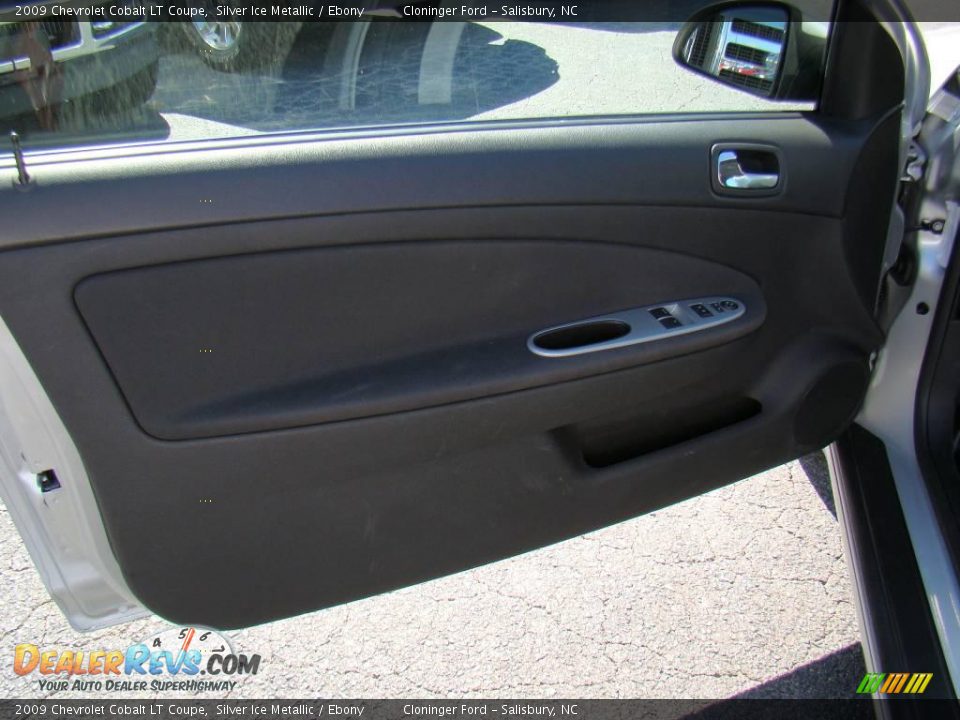 2009 Chevrolet Cobalt LT Coupe Silver Ice Metallic / Ebony Photo #13