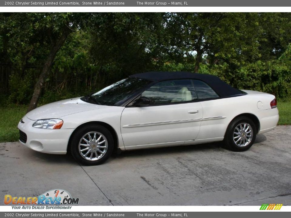 2002 Chrysler Sebring Limited Convertible Stone White / Sandstone Photo #3