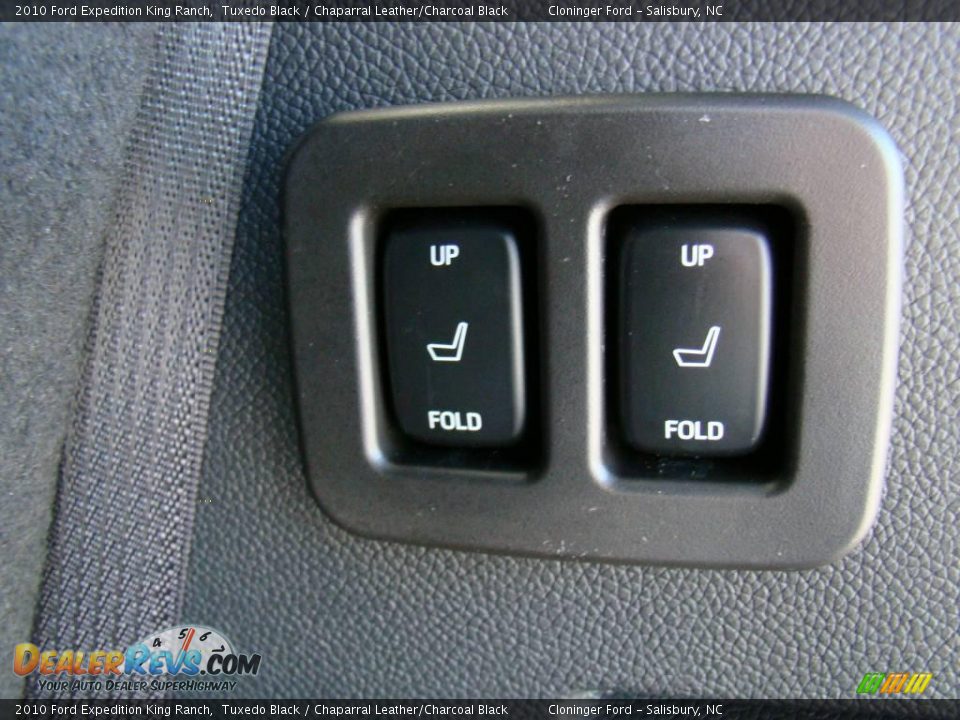 2010 Ford Expedition King Ranch Tuxedo Black / Chaparral Leather/Charcoal Black Photo #13
