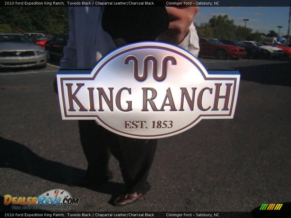 2010 Ford Expedition King Ranch Tuxedo Black / Chaparral Leather/Charcoal Black Photo #21