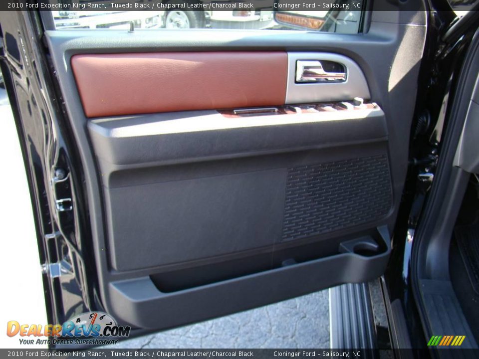 2010 Ford Expedition King Ranch Tuxedo Black / Chaparral Leather/Charcoal Black Photo #23