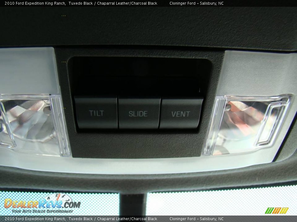 2010 Ford Expedition King Ranch Tuxedo Black / Chaparral Leather/Charcoal Black Photo #34