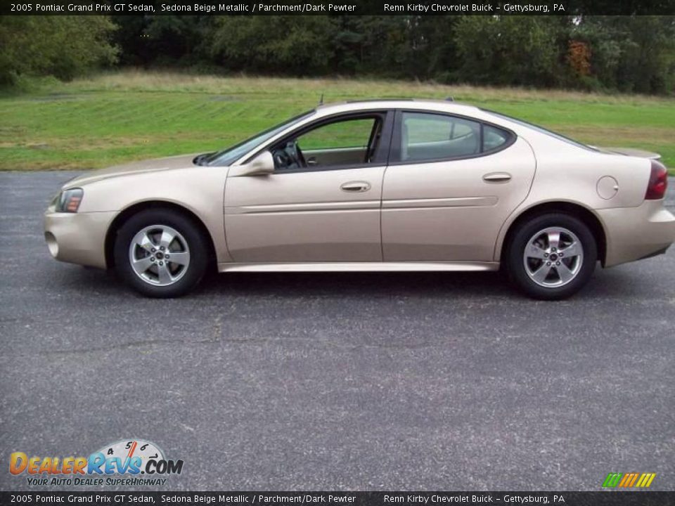 2005 Pontiac Grand Prix GT Sedan Sedona Beige Metallic / Parchment/Dark Pewter Photo #6