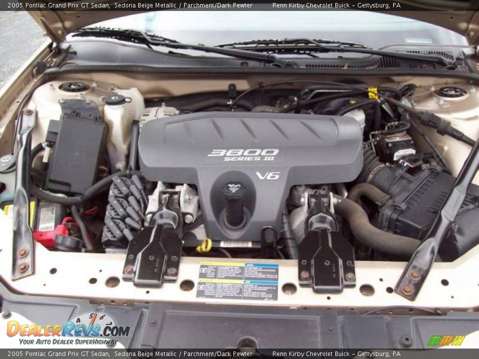 2005 Pontiac Grand Prix GT Sedan Sedona Beige Metallic / Parchment/Dark Pewter Photo #10