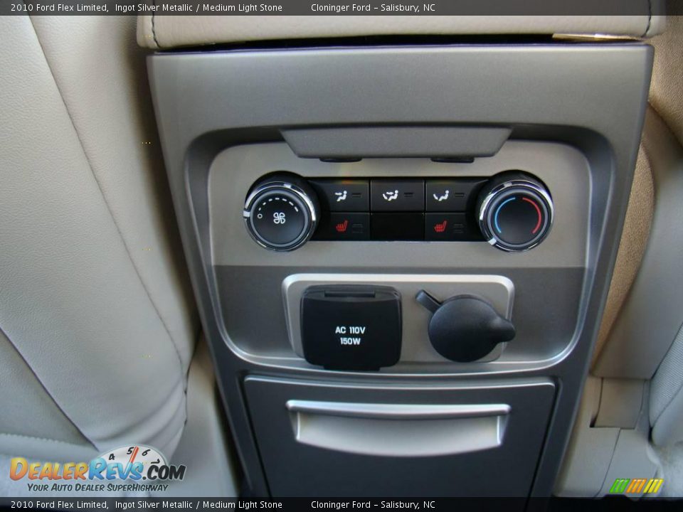 2010 Ford Flex Limited Ingot Silver Metallic / Medium Light Stone Photo #14