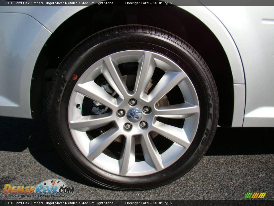 2010 Ford Flex Limited Ingot Silver Metallic / Medium Light Stone Photo #18