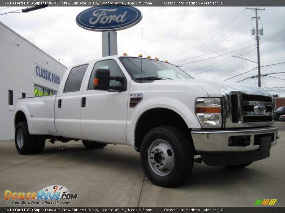 2010 Ford F350 Super Duty XLT Crew Cab 4x4 Dually Oxford White / Medium Stone Photo #3