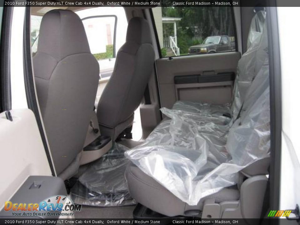 2010 Ford F350 Super Duty XLT Crew Cab 4x4 Dually Oxford White / Medium Stone Photo #11