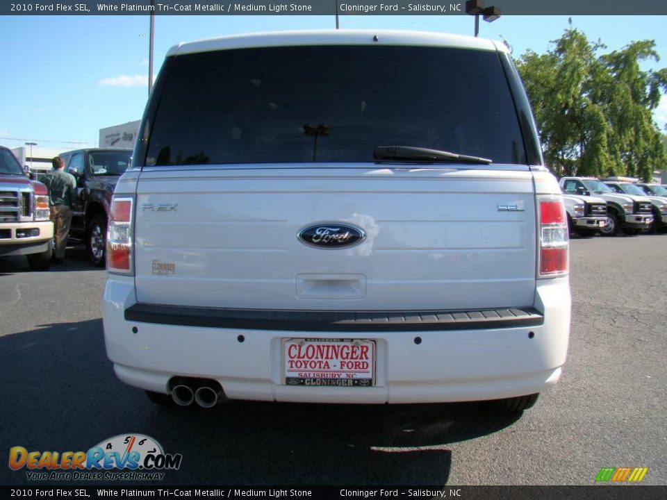 2010 Ford Flex SEL White Platinum Tri-Coat Metallic / Medium Light Stone Photo #4