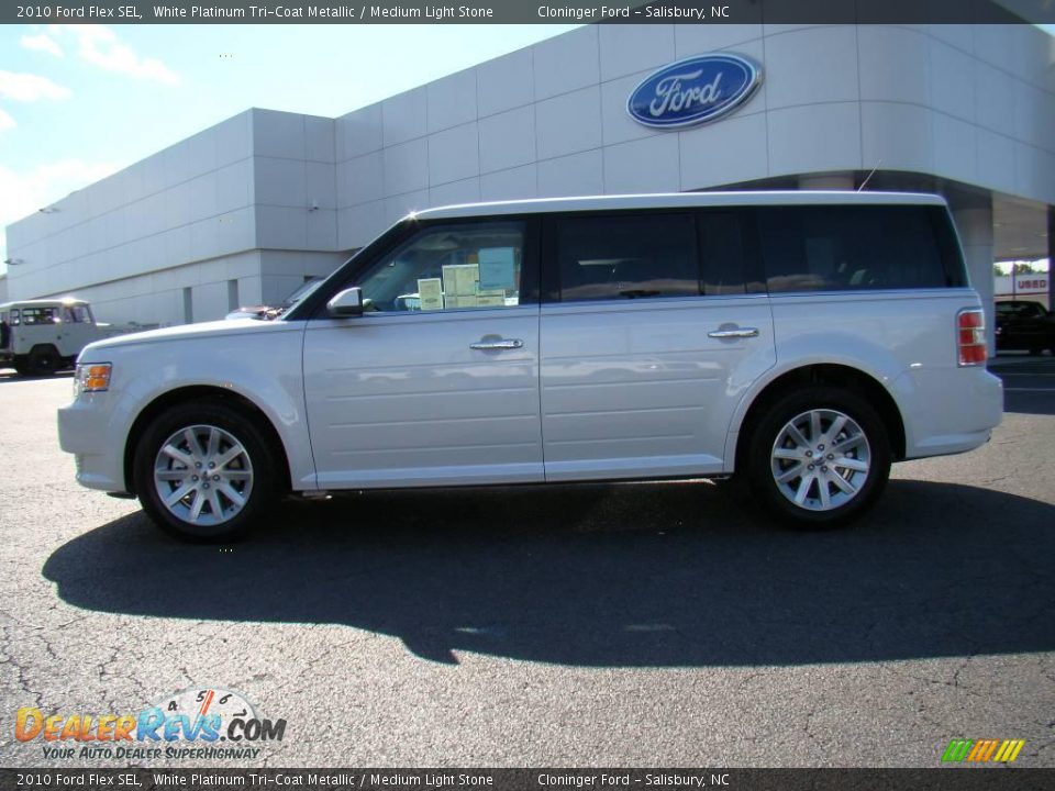 2010 Ford Flex SEL White Platinum Tri-Coat Metallic / Medium Light Stone Photo #5