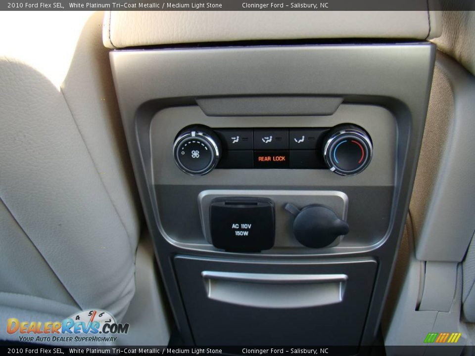 2010 Ford Flex SEL White Platinum Tri-Coat Metallic / Medium Light Stone Photo #14