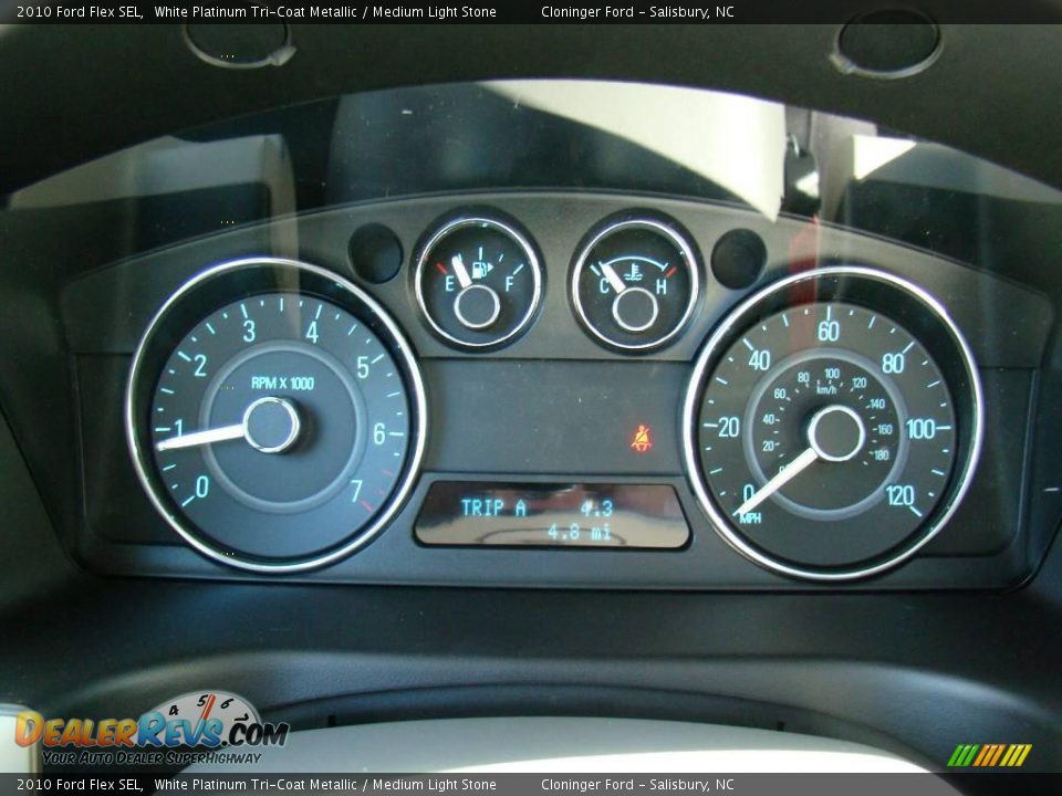 2010 Ford Flex SEL White Platinum Tri-Coat Metallic / Medium Light Stone Photo #25