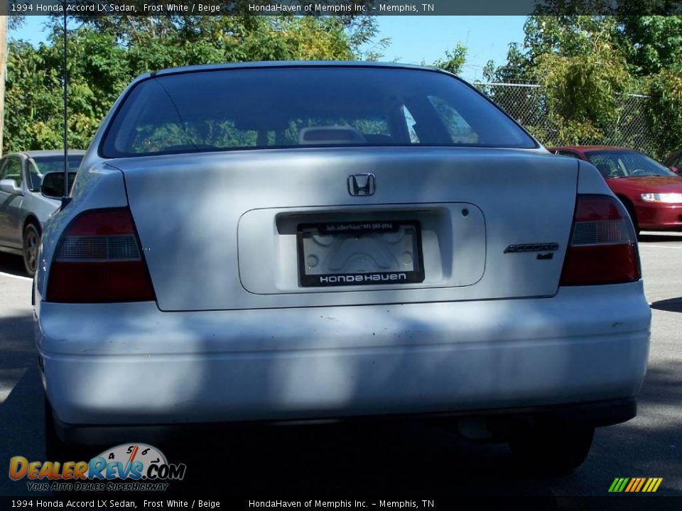 1994 Honda Accord LX Sedan Frost White / Beige Photo #1