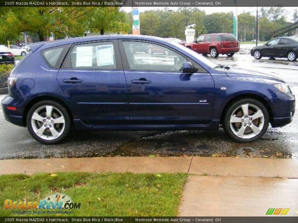 2005 Mazda MAZDA3 s Hatchback Strato Blue Mica / Black/Blue Photo #6