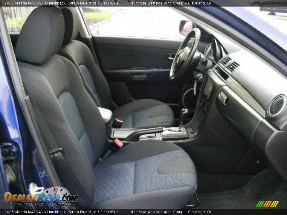 2005 Mazda MAZDA3 s Hatchback Strato Blue Mica / Black/Blue Photo #13