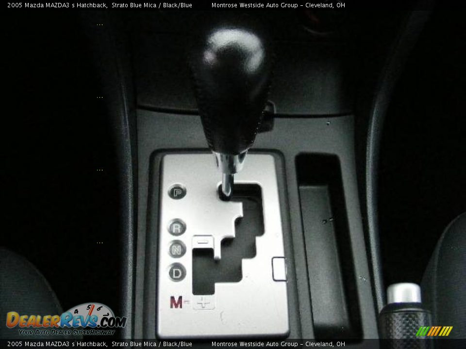 2005 Mazda MAZDA3 s Hatchback Strato Blue Mica / Black/Blue Photo #22