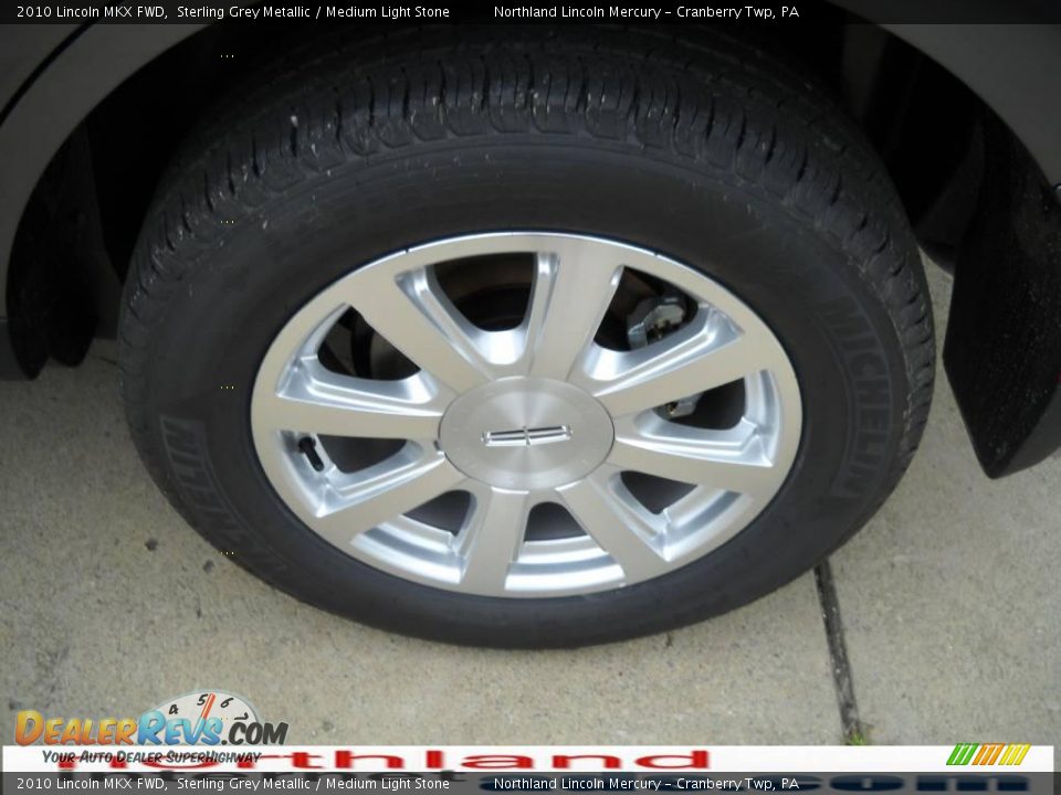 2010 Lincoln MKX FWD Sterling Grey Metallic / Medium Light Stone Photo #12
