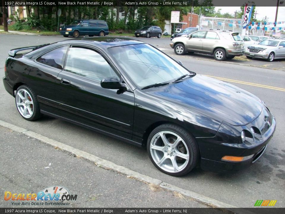 1997 Acura Integra LS Coupe New Black Pearl Metallic / Beige Photo #2