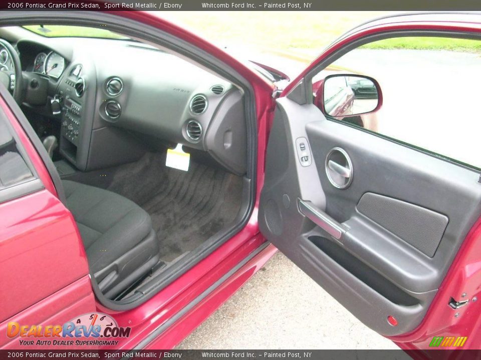 2006 Pontiac Grand Prix Sedan Sport Red Metallic / Ebony Photo #7