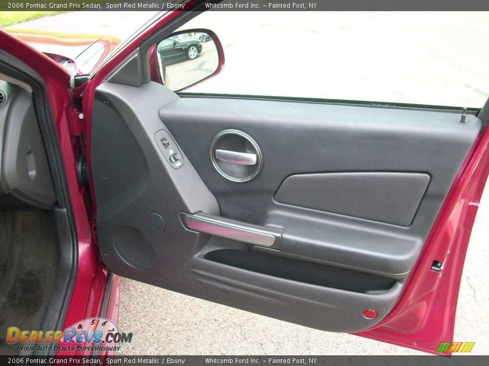 2006 Pontiac Grand Prix Sedan Sport Red Metallic / Ebony Photo #8