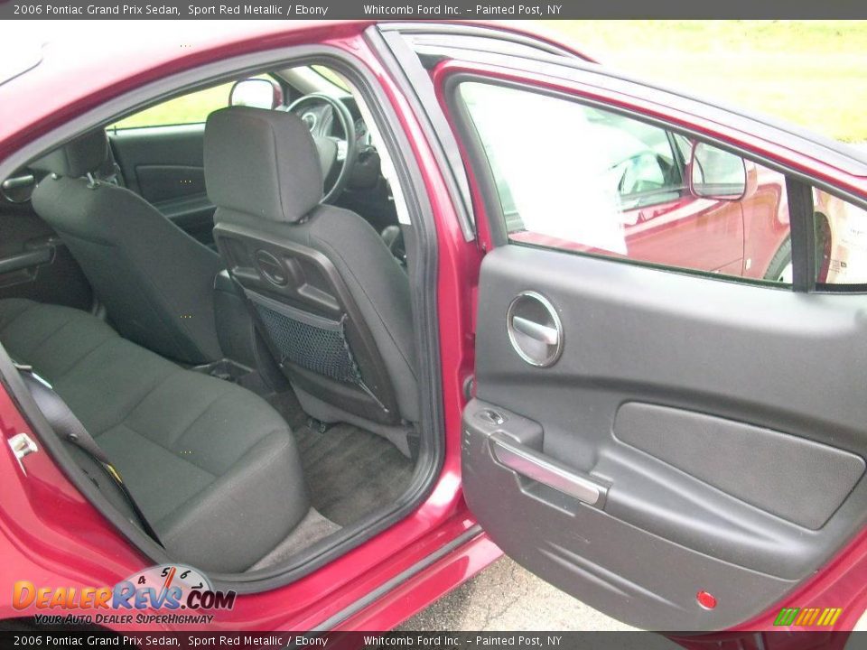 2006 Pontiac Grand Prix Sedan Sport Red Metallic / Ebony Photo #12