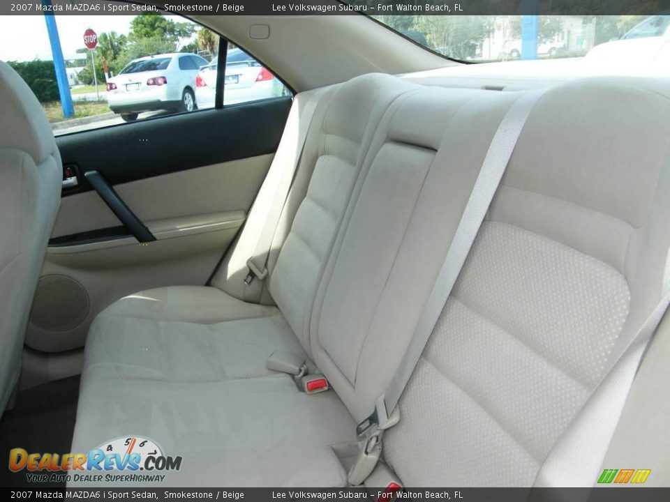 2007 Mazda MAZDA6 i Sport Sedan Smokestone / Beige Photo #21