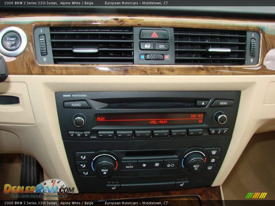 2006 BMW 3 Series 330i Sedan Alpine White / Beige Photo #15