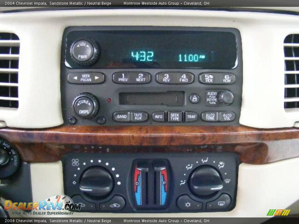 2004 Chevrolet Impala Sandstone Metallic / Neutral Beige Photo #19