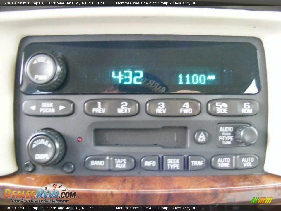 2004 Chevrolet Impala Sandstone Metallic / Neutral Beige Photo #20