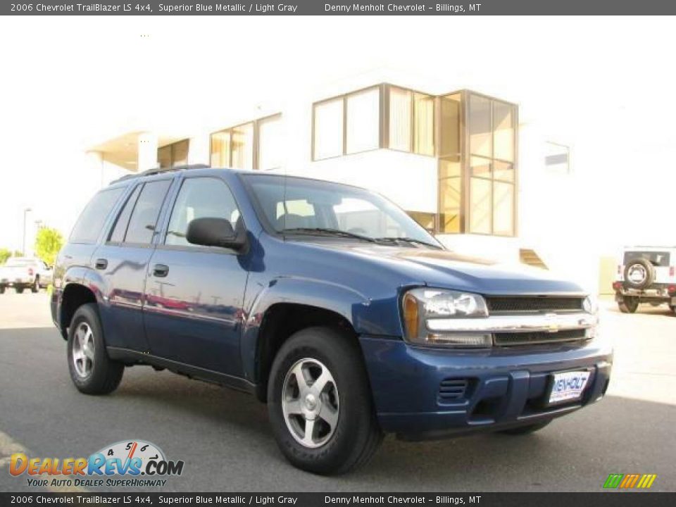 2006 Chevrolet TrailBlazer LS 4x4 Superior Blue Metallic / Light Gray Photo #3
