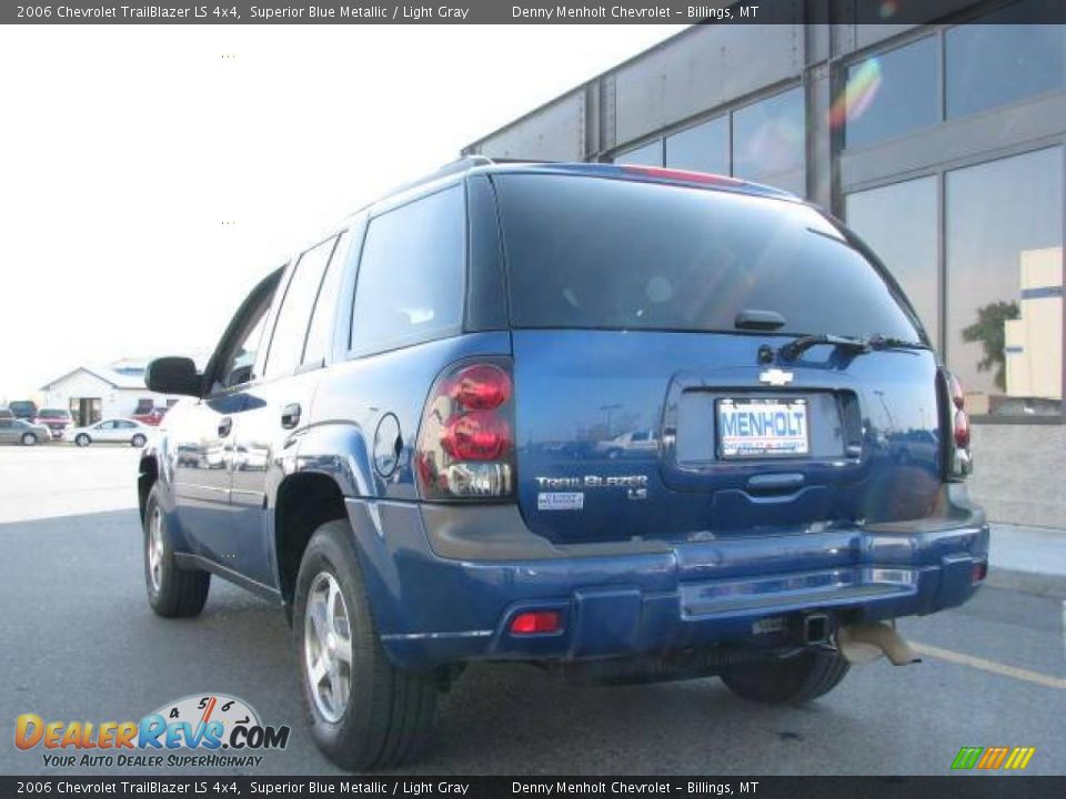 2006 Chevrolet TrailBlazer LS 4x4 Superior Blue Metallic / Light Gray Photo #6