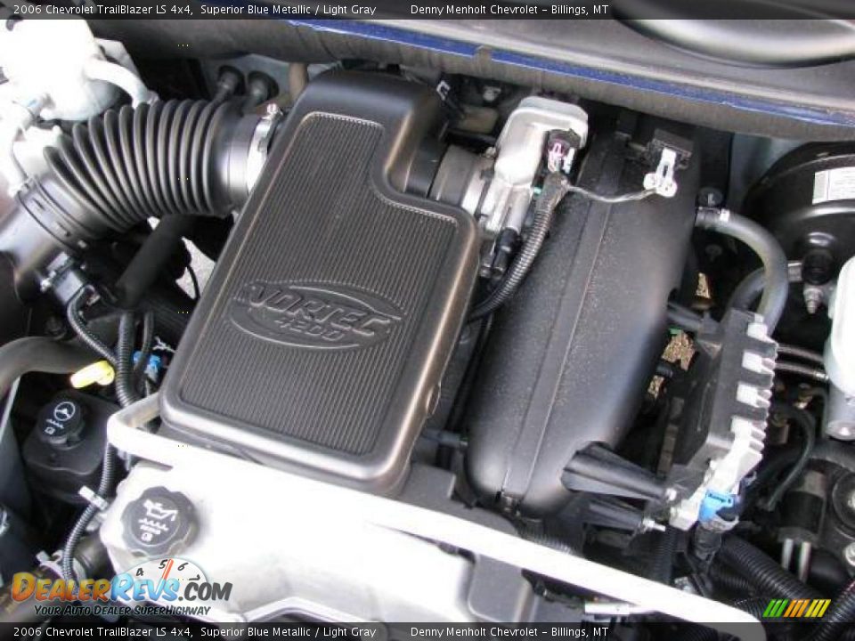 2006 Chevrolet TrailBlazer LS 4x4 Superior Blue Metallic / Light Gray Photo #12