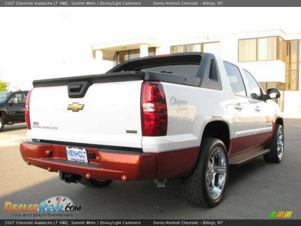 2007 Chevrolet Avalanche LT 4WD Summit White / Ebony/Light Cashmere Photo #9