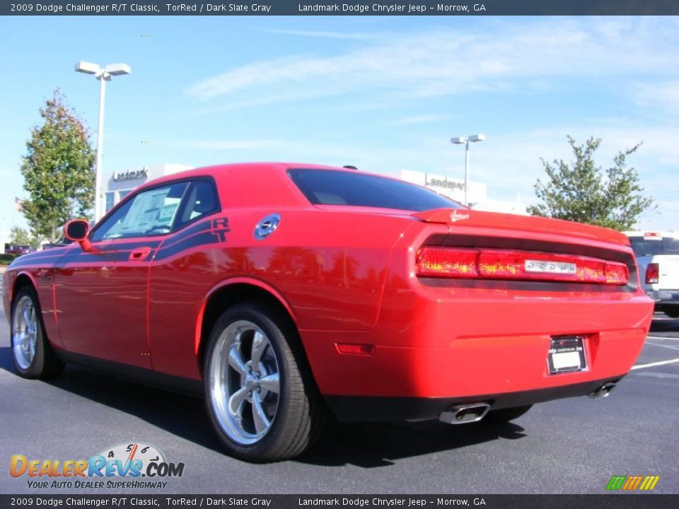 2009 Dodge Challenger R/T Classic TorRed / Dark Slate Gray Photo #2