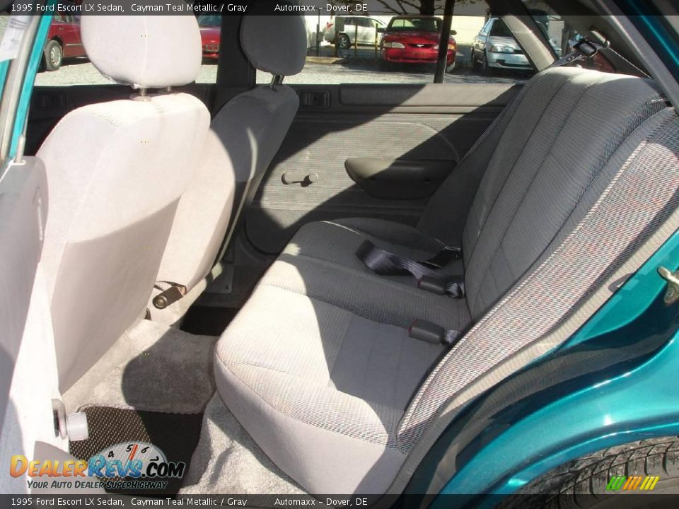 1995 Ford Escort LX Sedan Cayman Teal Metallic / Gray Photo #16