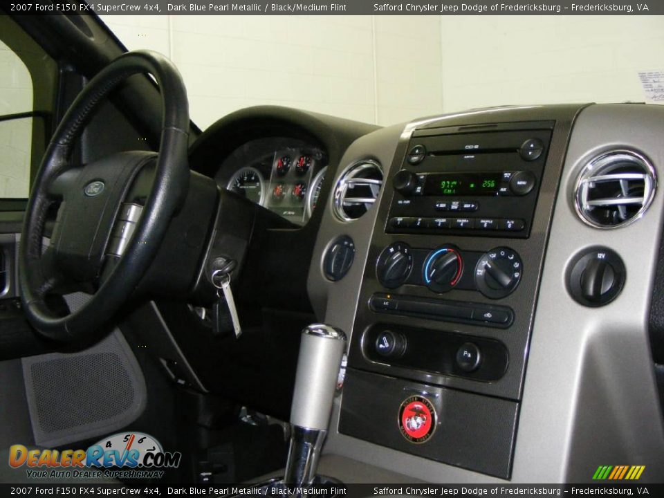 2007 Ford F150 FX4 SuperCrew 4x4 Dark Blue Pearl Metallic / Black/Medium Flint Photo #17