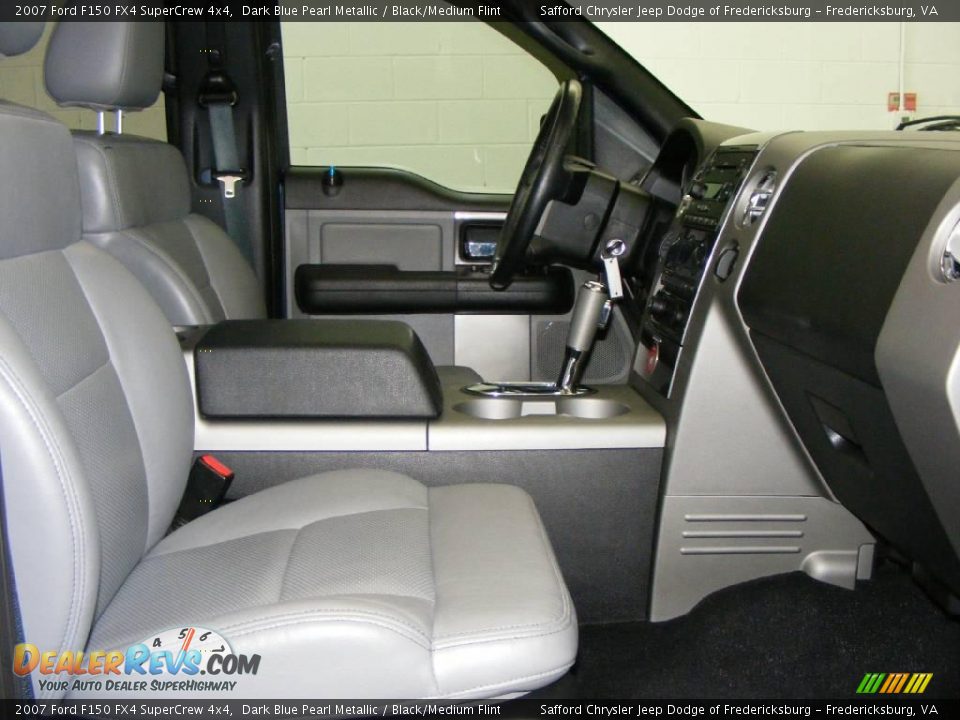2007 Ford F150 FX4 SuperCrew 4x4 Dark Blue Pearl Metallic / Black/Medium Flint Photo #18