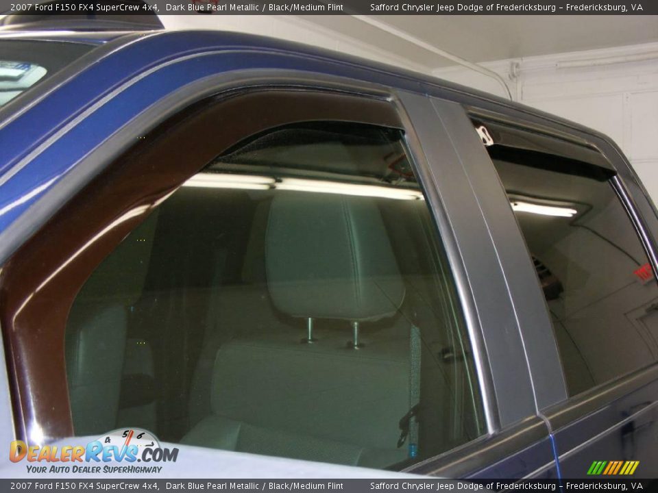 2007 Ford F150 FX4 SuperCrew 4x4 Dark Blue Pearl Metallic / Black/Medium Flint Photo #33
