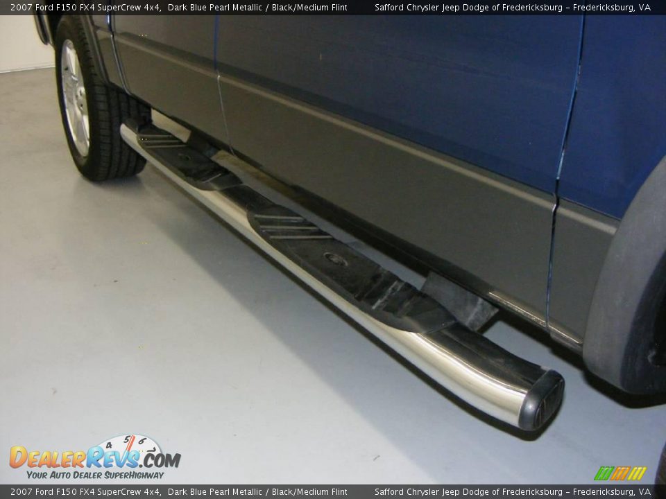2007 Ford F150 FX4 SuperCrew 4x4 Dark Blue Pearl Metallic / Black/Medium Flint Photo #35