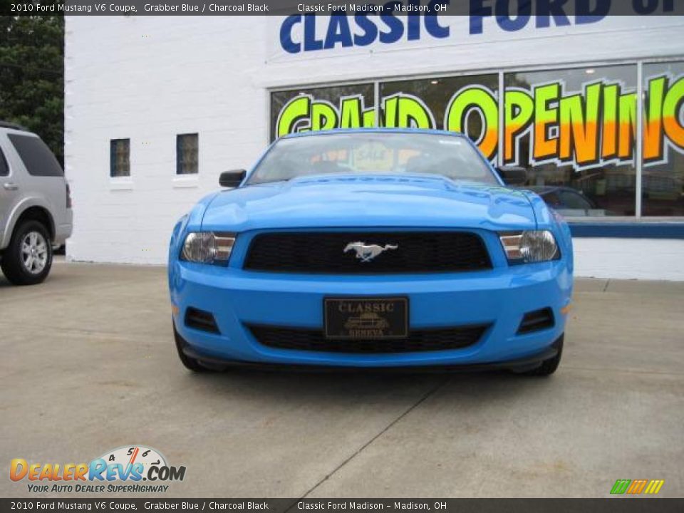 2010 Ford Mustang V6 Coupe Grabber Blue / Charcoal Black Photo #2