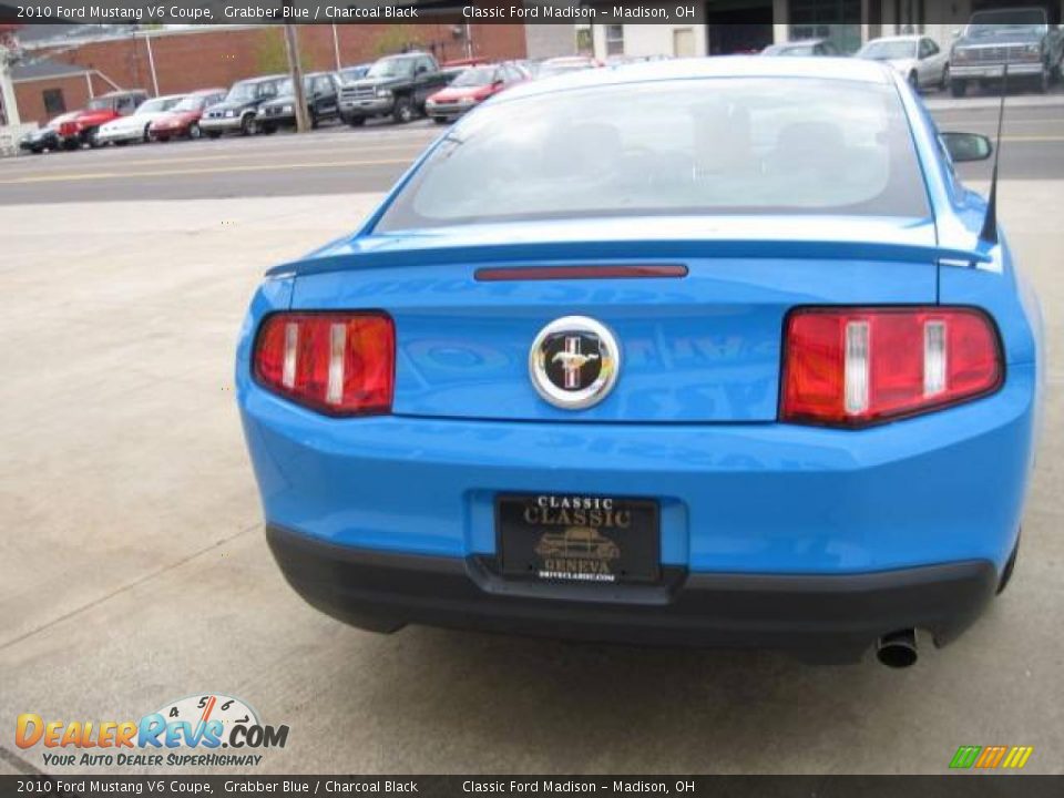 2010 Ford Mustang V6 Coupe Grabber Blue / Charcoal Black Photo #5