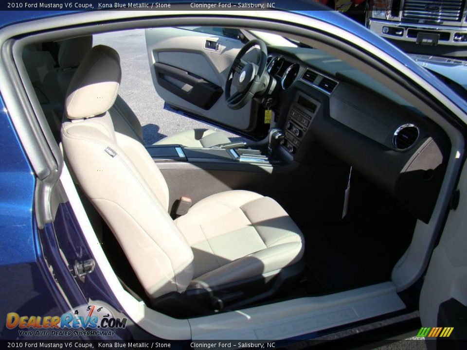 2010 Ford Mustang V6 Coupe Kona Blue Metallic / Stone Photo #9