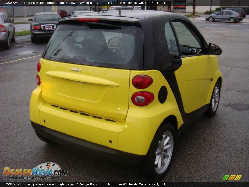 2008 Smart fortwo passion coupe Light Yellow / Design Black Photo #4